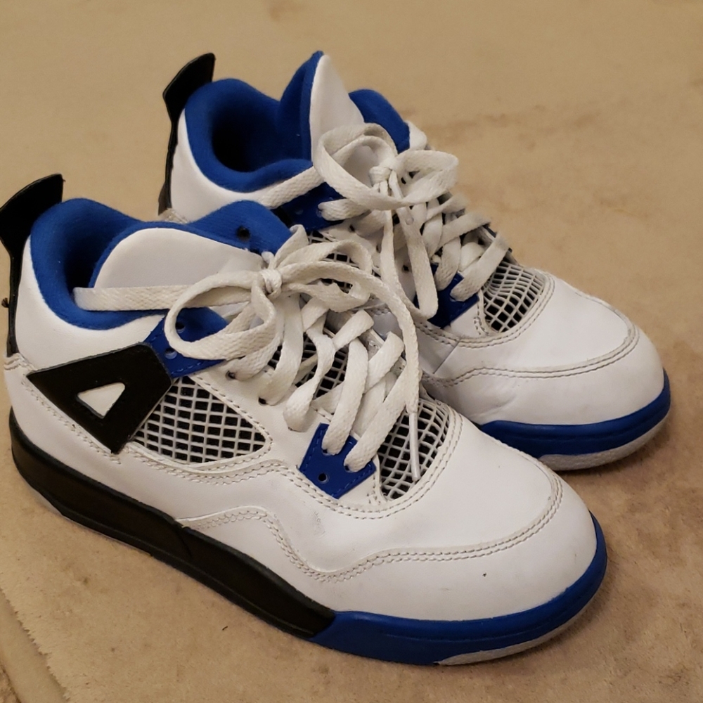 Nike Jordan kids Sz 12